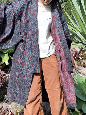 Kamakura Coat -Red and Black