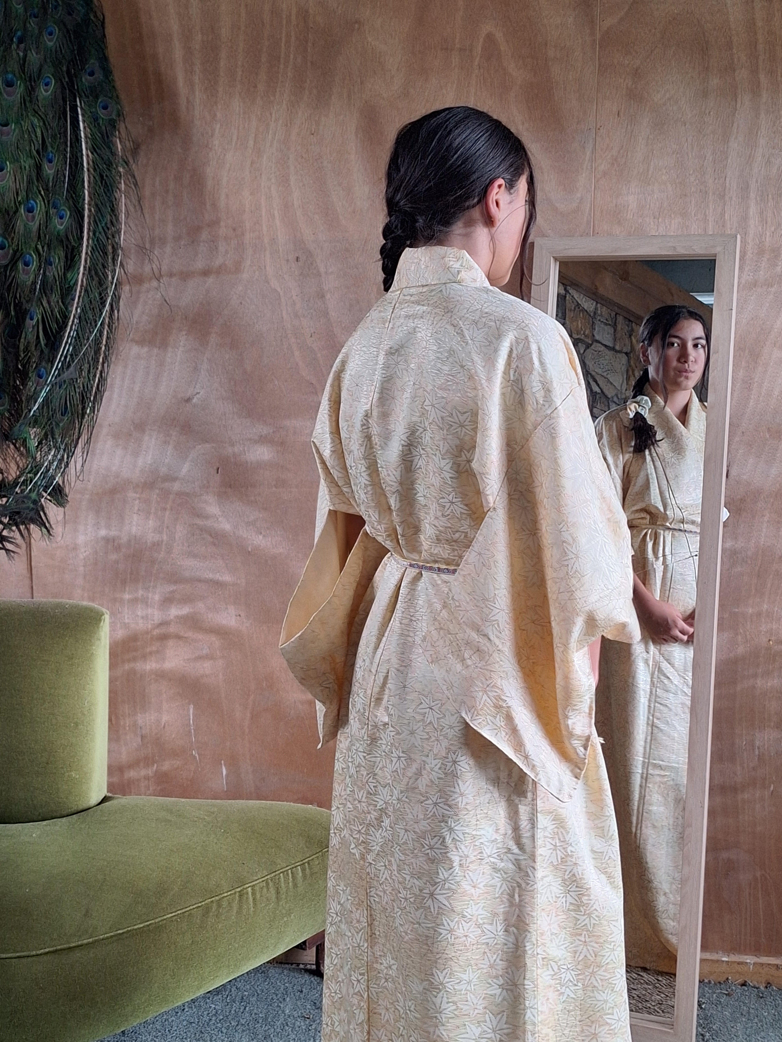 Kimono - Gold Maple leaf
